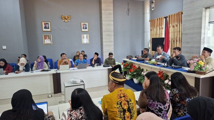 Rapat kerja Panitia Khusus (Pansus) II DPRD Kaltara bersama sejumlah OPD di Kantor Badan Penghubung Kota Tarakan.