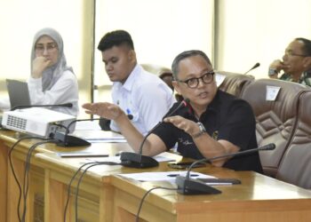 Deddy Sitorus Pastikan Distribusi BBM ke Krayan Tetap Berjalan Pasca Kecelakaan Pesawat