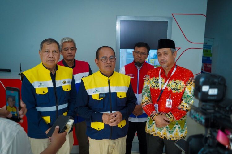 BPH Migas bersama Pemerintah Kota Tarakan, PGN, dan Pertamina memberikan keterangan pers kepada awak media memastikan kesiapan pasokan energi bagi masyarakat Tarakan.