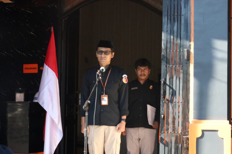 Bawaslu Tarakan Gelar “Upacara Tak Biasa”, Deklarasi Zona Integritas Menuju WBK-WBBM