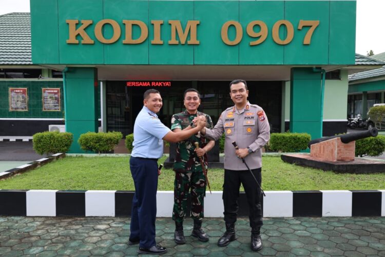 Kapolres Tarakan Sambangi Kodim, Perkuat Soliditas TNI-Polri