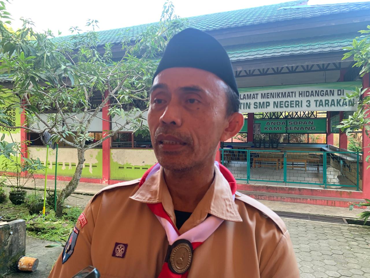 Kepala SMP Negeri 3 Tarakan, Tri Juniarto, S.Pd., M.Pd.