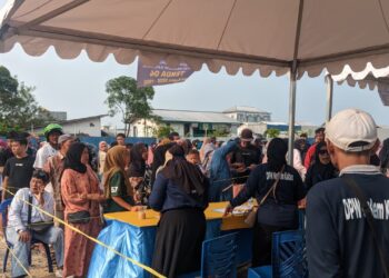 NasDem Kaltara Salurkan 1.100 Sak Beras Premium untuk Warga Tarakan