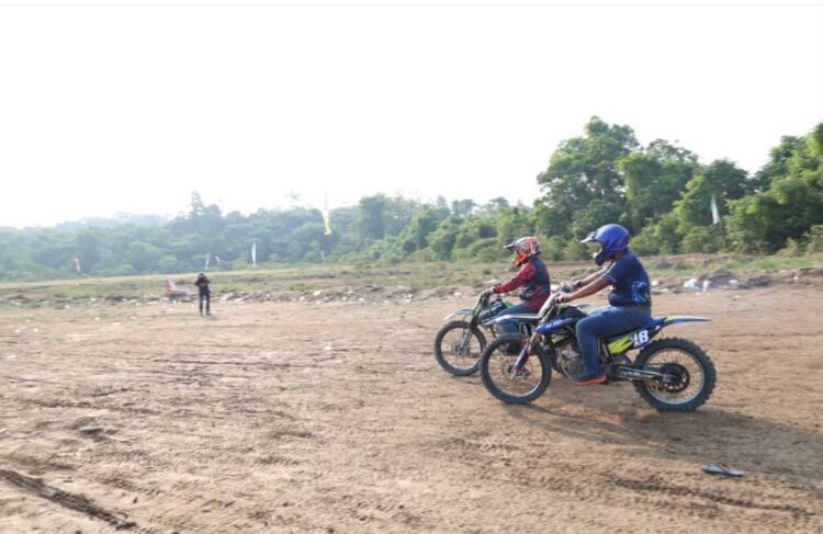 Tiga Kroser Tarakan Kuasai Grasstrack Open 2026, Fadly Jadi Juara Umum